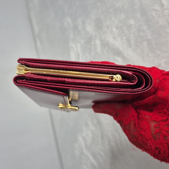 Givenchy Tri-Fold Kisslock Red Leather Wallet - Picture 10 of 17